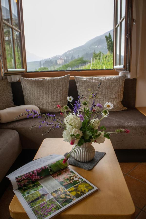 Schwarzplatterhof Apartment เมราโน ภายนอก รูปภาพ